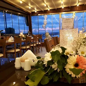 https://sare-hotel.aegeanhotels.net